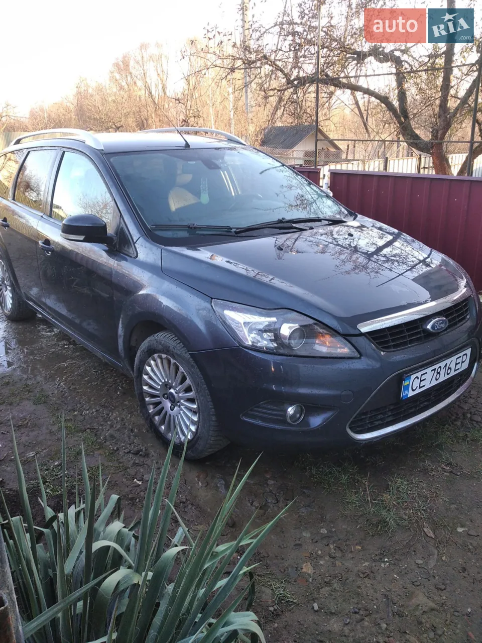2010 Ford Focus - мініатюра 22