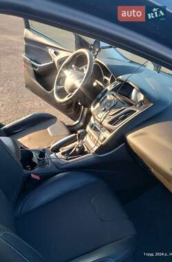 Универсал Ford Focus 2011 в 