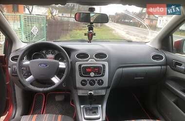 Хэтчбек Ford Focus 2008 в 