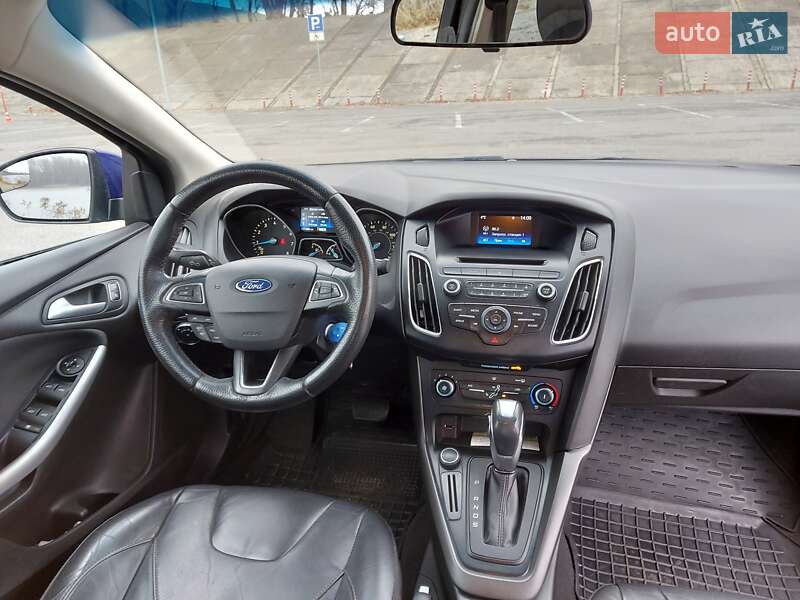 Седан Ford Focus 2015 в Києві