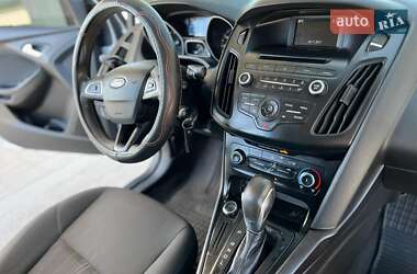 Седан Ford Focus 2017 в 