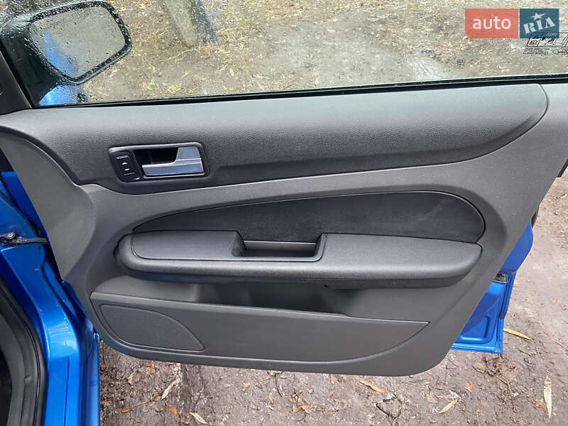 Універсал Ford Focus 2005 в Житомирі