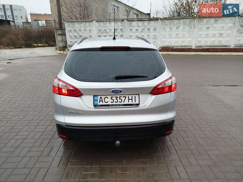 Универсал Ford Focus 2011 в Ровно фото 35 Универсал Ford Focus 2011 в Ровно
