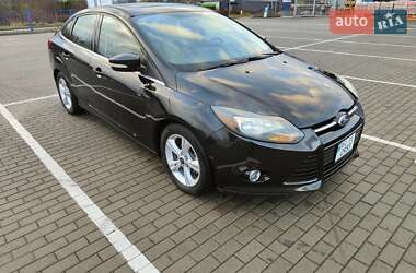 Седан Ford Focus 2014 в 