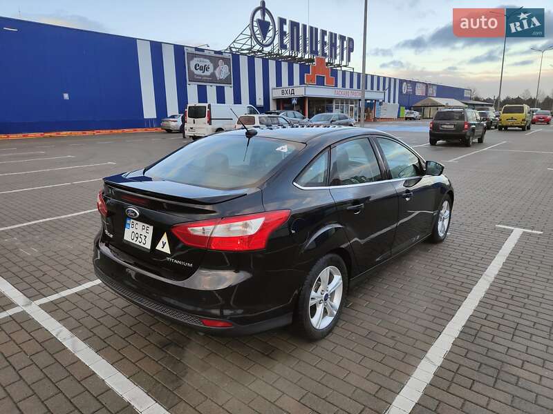 Седан Ford Focus 2014 в Дрогобыче