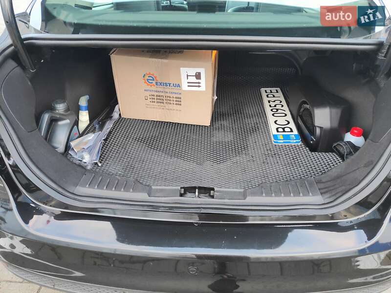 Седан Ford Focus 2014 в Дрогобыче