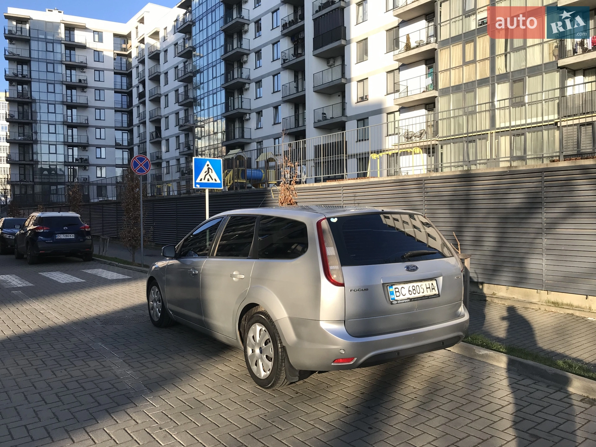 2010 Ford Focus - мініатюра 5