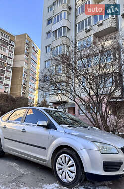 Хетчбек Ford Focus 2006 в Києві