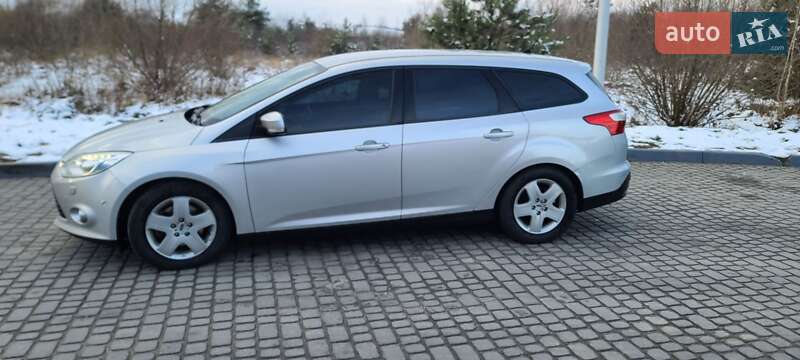 Хэтчбек Ford Focus 2013 в Николаеве