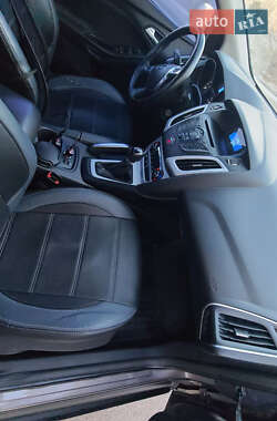 Седан Ford Focus 2012 в 