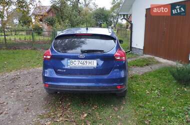 Хэтчбек Ford Focus 2015 в 