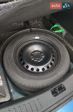 Хетчбек Ford Focus 2010 в 