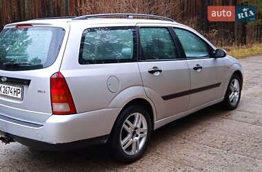 Универсал Ford Focus 2001 в Славуте