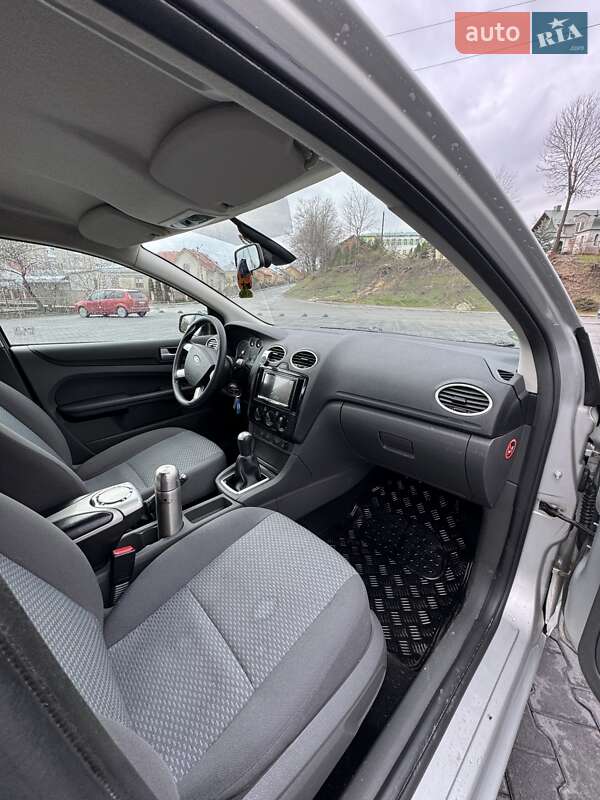 Универсал Ford Focus 2006 в Зборове фото 3 Универсал Ford Focus 2006 в Зборове