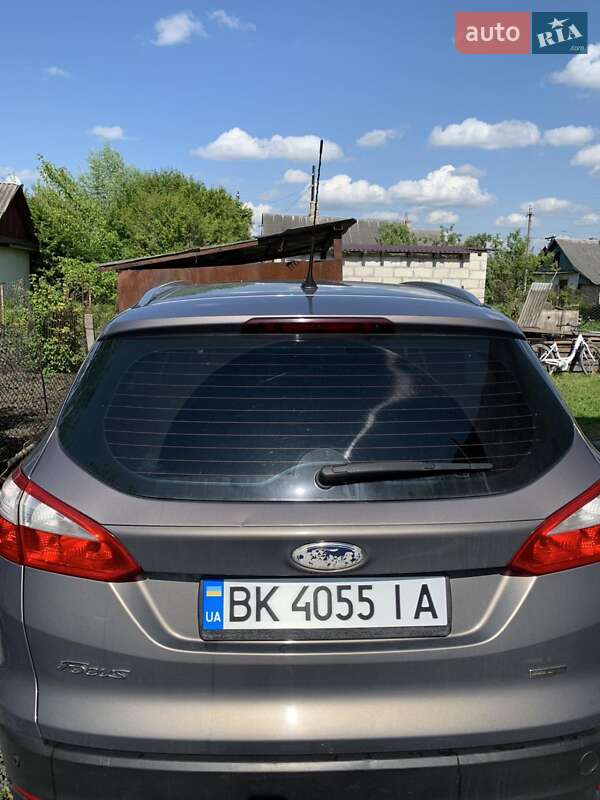 Универсал Ford Focus 2012 в Костополе