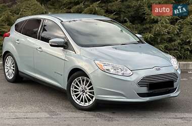 Хэтчбек Ford Focus 2014 в Киеве