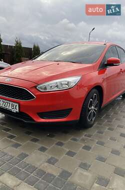 Хэтчбек Ford Focus 2017 в Дубровице