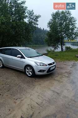 Универсал Ford Focus 2010 в 
