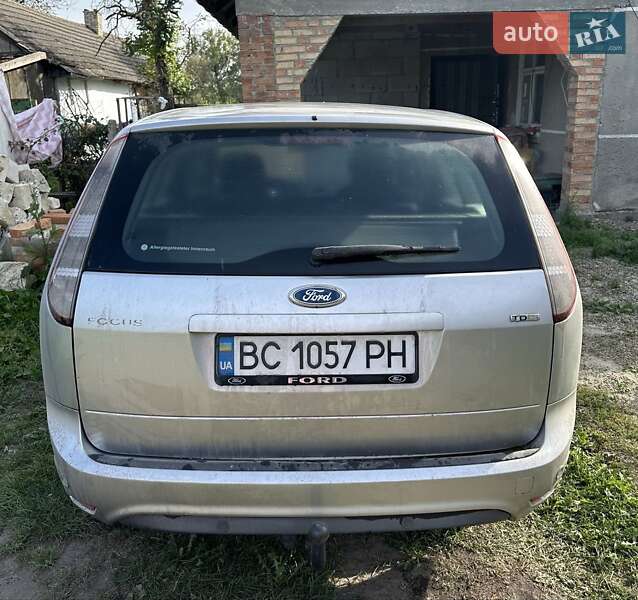 Ford Focus 2010