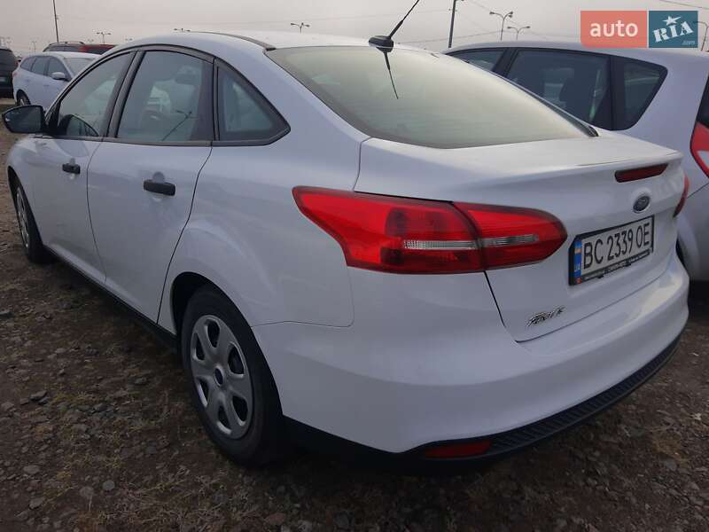 Седан Ford Focus 2017 в Львове