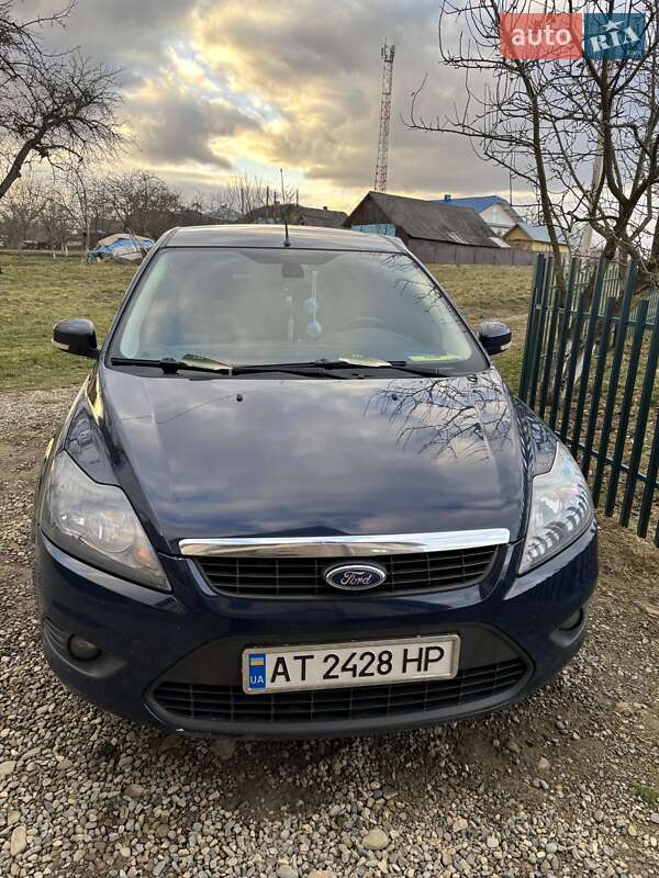 Универсал Ford Focus 2010 в Надворной