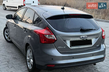 Хетчбек Ford Focus 2012 в Долині
