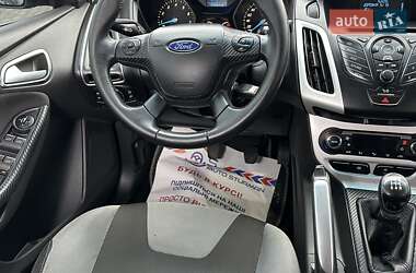 Седан Ford Focus 2013 в Кривому Розі