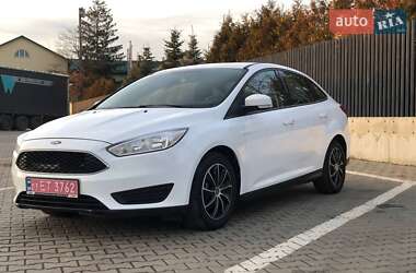 Седан Ford Focus 2016 в Луцьку