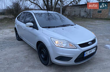 Хетчбек Ford Focus 2008 в Золочеві