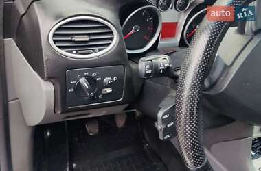 Хэтчбек Ford Focus 2008 в Прилуках