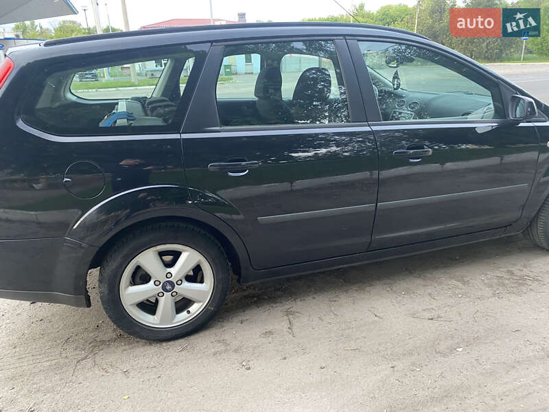 Универсал Ford Focus 2006 в Золотоноше фото 3 Универсал Ford Focus 2006 в Золотоноше