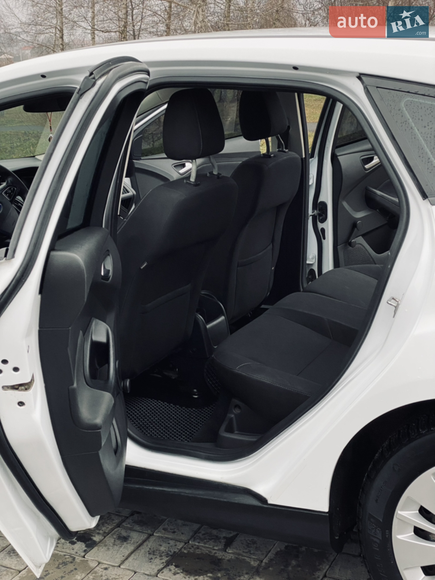 2015 Ford Focus - мініатюра 14