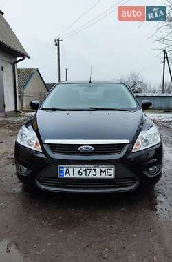 Седан Ford Focus 2011 в Березані