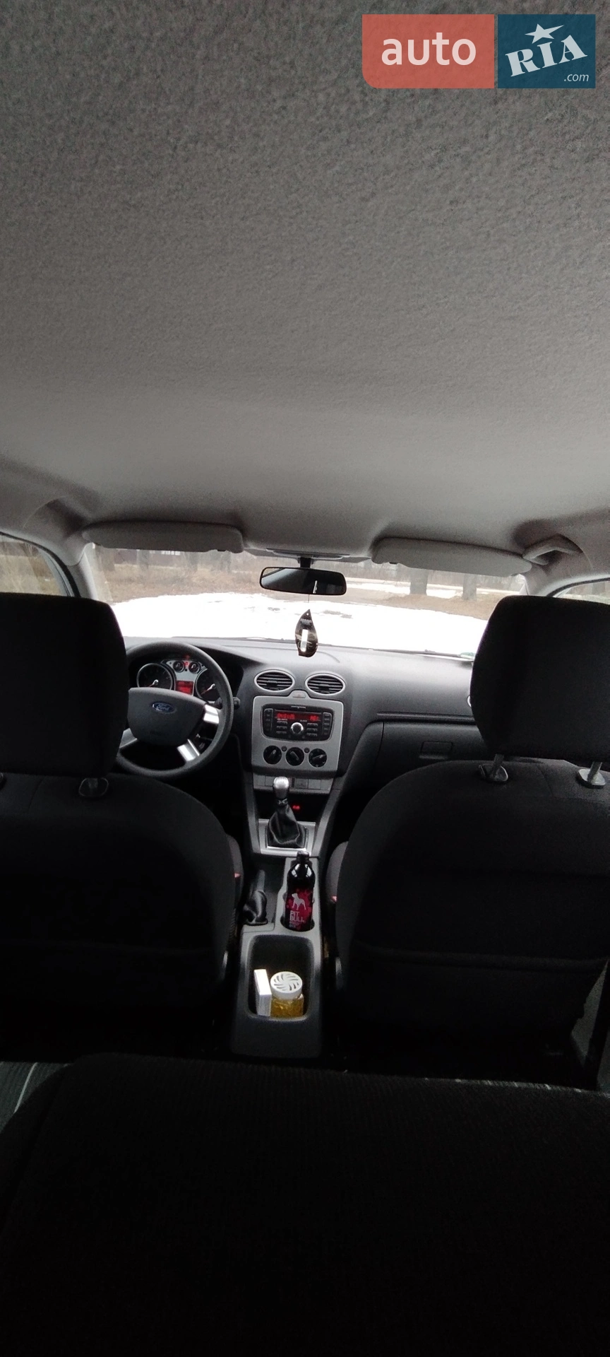 2010 Ford Focus - мініатюра 10