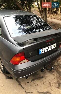 Седан Ford Focus 2003 в Калиті