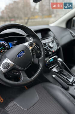 Хэтчбек Ford Focus 2013 в Запорожье