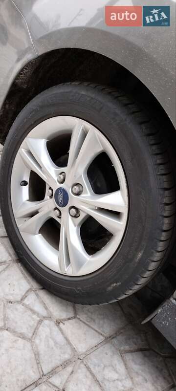 Седан Ford Focus 2014 в Березане фото 7 Седан Ford Focus 2014 в Березане