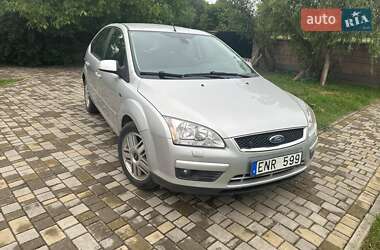 Хэтчбек Ford Focus 2007 в 