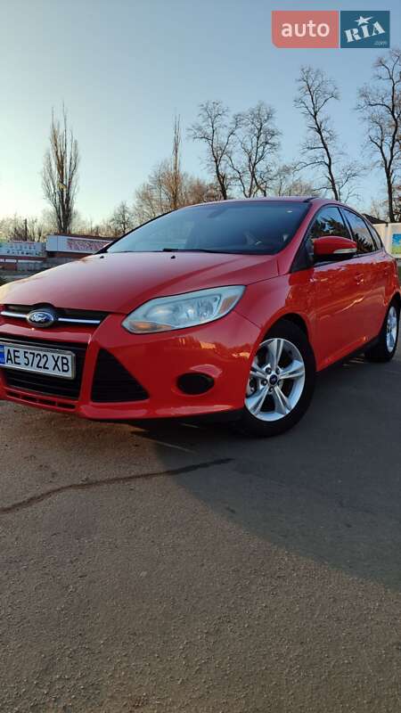 Хетчбек Ford Focus 2014 в Чернівцях фото 2 Хетчбек Ford Focus 2014 в Чернівцях