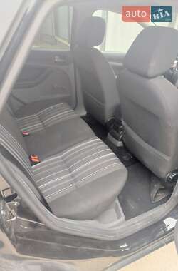 Хетчбек Ford Focus 2008 в 