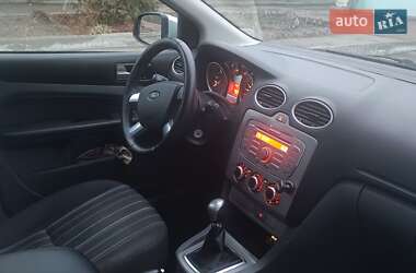 Хетчбек Ford Focus 2008 в Прилуках