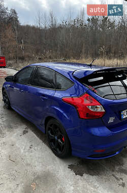 Хетчбек Ford Focus 2013 в Києві