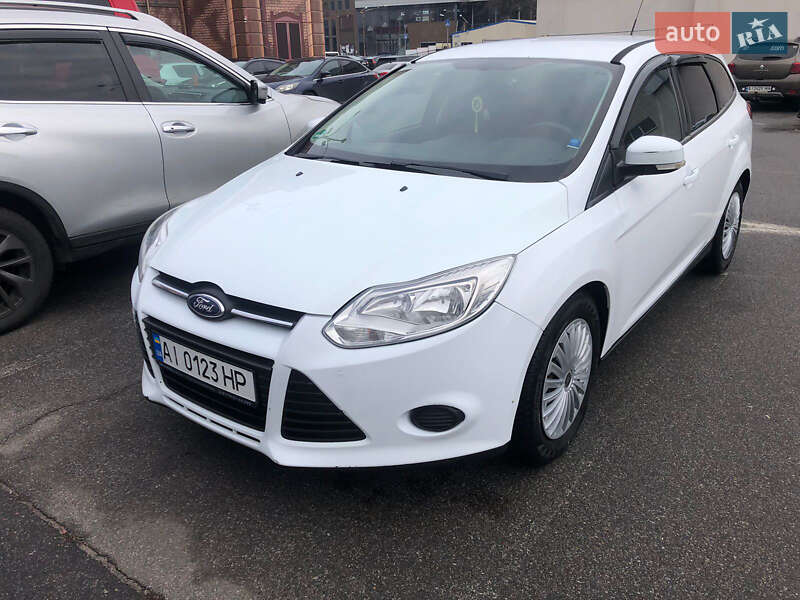 Универсал Ford Focus 2013 в 