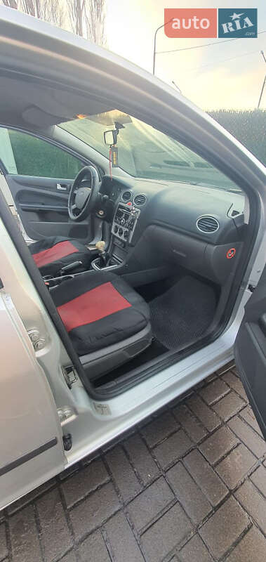 Хетчбек Ford Focus 2004 в Києві