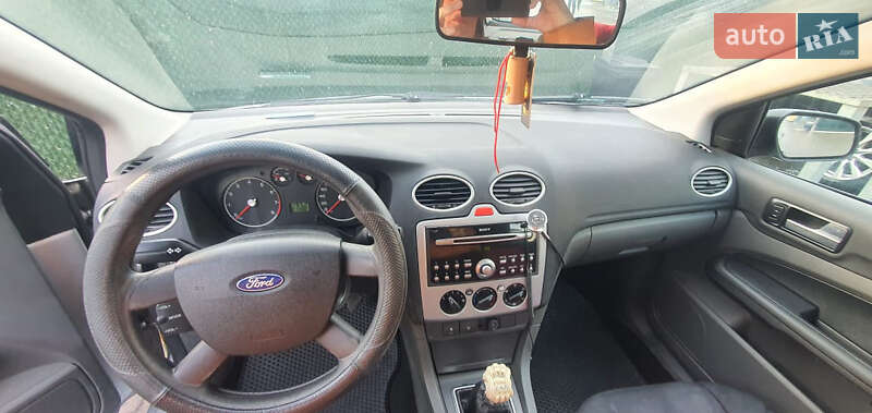 Хетчбек Ford Focus 2004 в Києві
