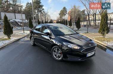 Седан Ford Focus 2016 в Киеве