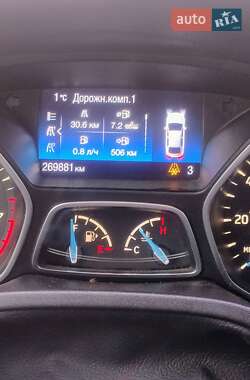 Седан Ford Focus 2015 в 