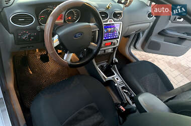 Універсал Ford Focus 2010 в Івано-Франківську