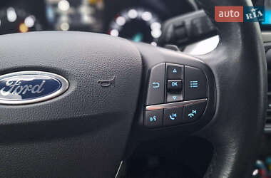 Хетчбек Ford Focus 2019 в 