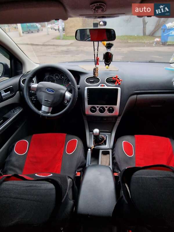 Универсал Ford Focus 2006 в Одессе